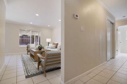 2321 Jeanine Dr, Modesto CA  95355-4064 exterior