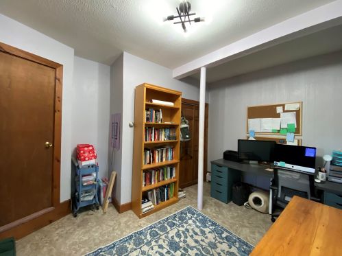 40 Emerald Dr, Hillsboro NH  03244-5021 exterior