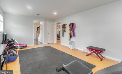 81 Moongale Dr, Carlisle PA  17013-2116 exterior