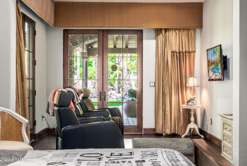 6024 Sunnyside Dr, Scottsdale AZ 85260-5724 exterior