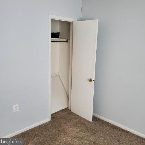 208 Bittlewood Ave, Berlin Boro NJ  08009-9444 exterior