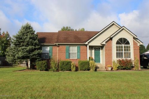 1327 Forest Dr, Louisville, KY 40219-1418