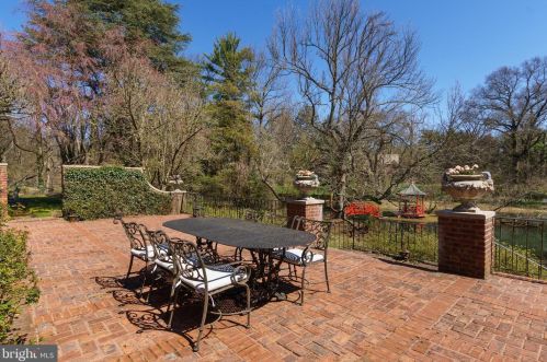 91 Edgerstoune Rd, Princeton, NJ 08540-6713