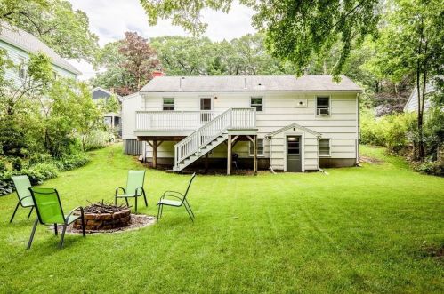 17 Summer St, Framingham, MA 01701-4474