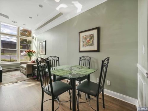 280 Main St, West Paterson NJ  07424-1236 exterior