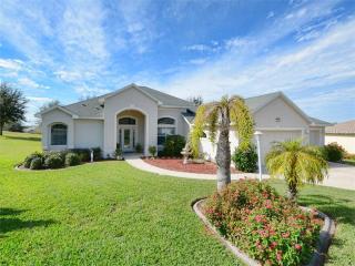 3258 Kingston Way, Tavares, FL 32778-9135
