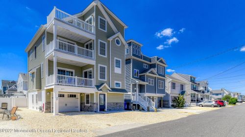 219 Durborow Ave, Pelican Island, NJ 08751-1030