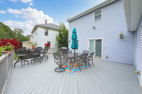 57 Wayne Ave, Airmont NY  10901-4617 exterior