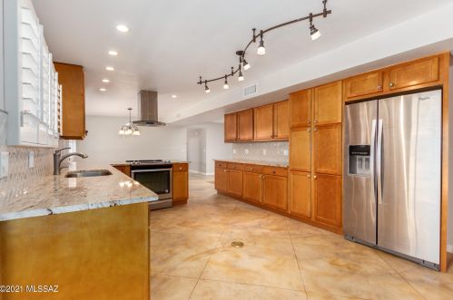 1750 Avenida Los Reyes, Tucson, AZ 85748-7721