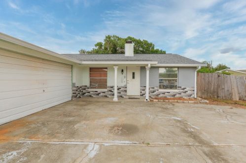 407 Buttonwood Ct, Ruskin, FL 33572-2501