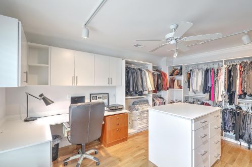 1521 Lindsey Creek Dr, Mount Pleasant SC  29466-8393 exterior