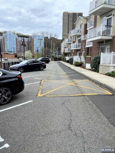 7706 Marine Rd, North Bergen NJ  07047-6272 exterior