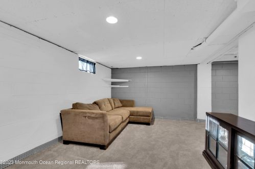 10 Trinity Pl, Jackson Twp NJ  08527-1822 exterior