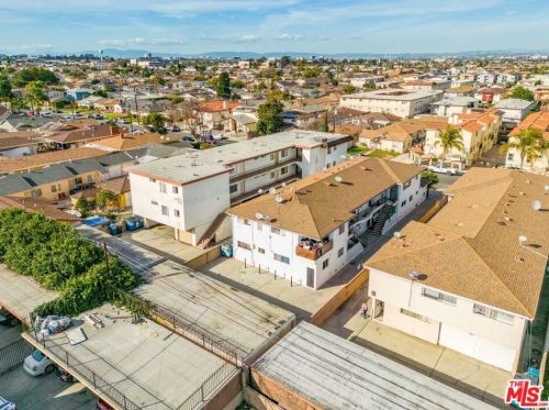 4018 133 St, Hawthorne CA  90250-5913 exterior