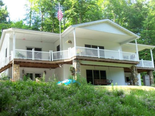 32116 Clendening Lake Rd, Freeport, OH 43973-9337