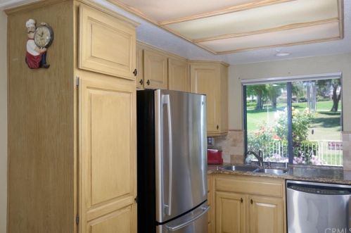 1245 Upland Hills Dr, Upland CA  91784-9167 exterior