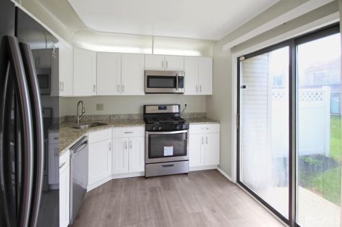 173 Chippenham Ct, Piscataway NJ  08854-6215 exterior