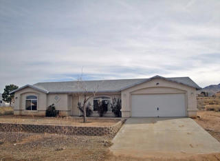 9614 Stetson Dr, Kingman, AZ 86401-8120