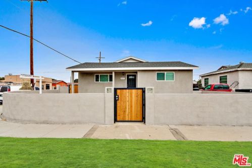 3257 135 St, Hawthorne CA  90250-0637 exterior