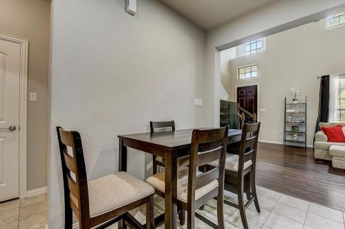 720 Greenville Ave, Richardson TX  75081-4112 exterior