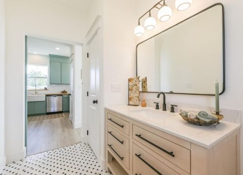 1112 53 St, Galveston TX 77551-4524 exterior