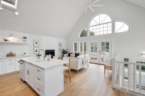 502 Le Point St, Pismo Beach CA  93420-2828 exterior