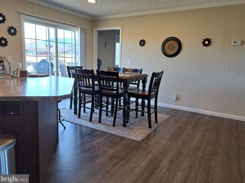 921 Fairview Rd, Richmond National Battlefiel VA  22835-5605 exterior