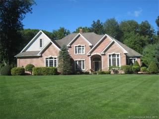 46 Portage Xing, Farmington CT  06032-2736 exterior