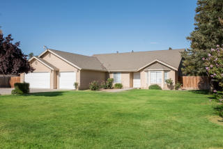 11851 Road 36, Madera, CA 93636-8646