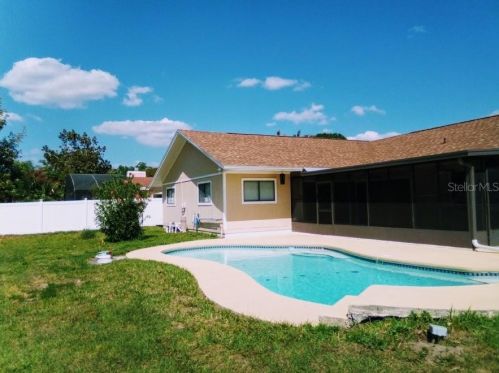 2158 Monastery Cir, Orlando, FL 32822-8304