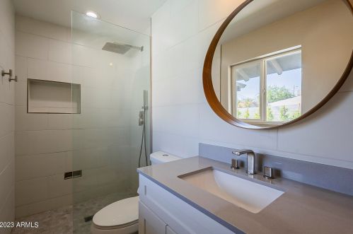 8236 Weldon Ave, Scottsdale AZ  85251-5820 exterior
