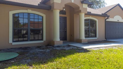 1808 Bradway Ln, Port Saint Lucie, FL 34953-1676