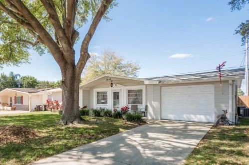 3645 Colonial Hills Dr, New Port Richey, FL 34652-6217