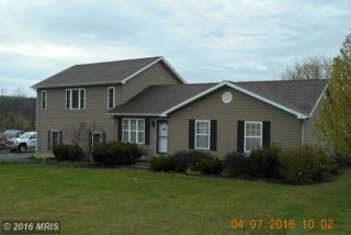 34 Heavenly Dr, Hedgesville, WV 25427-3158