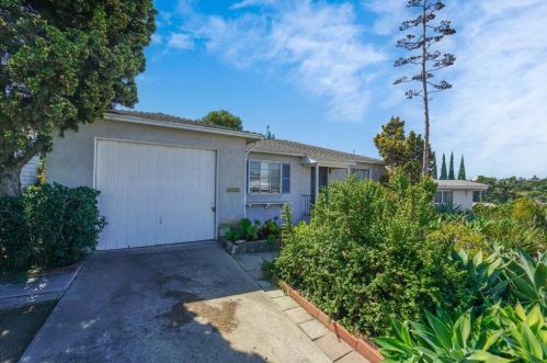 4130 Vista Grande Dr, San Diego, CA 92115-6817
