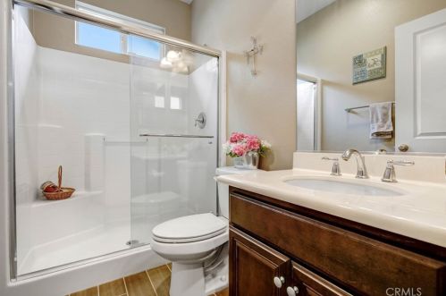 44260 Nighthawk Pass, Temecula CA  92592-1388 exterior