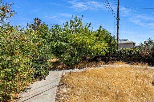 3095 Sepulveda Ave, San Bernardino CA  92404-2330 exterior
