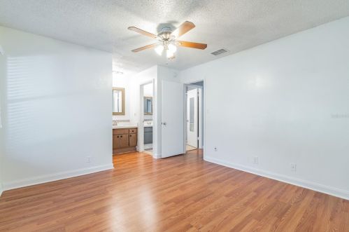 14677 Pine Glen Cir, Lutz FL  33559-3289 exterior