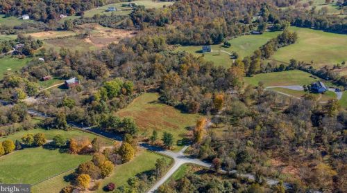 14340 Milltown Rd, Lovettsville VA  20180-3316 exterior
