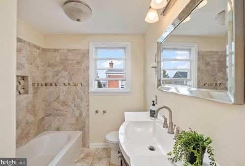 506 Rambo St, Norristown PA  19405-1528 exterior