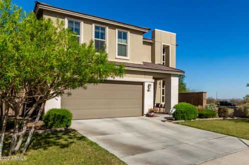 1661 212th Ave, Buckeye, AZ 85396-2423
