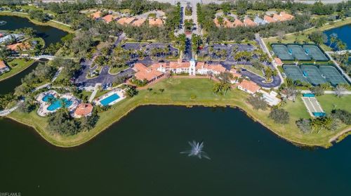 3969 Isla Ciudad Ct, Naples FL  34109-0332 exterior