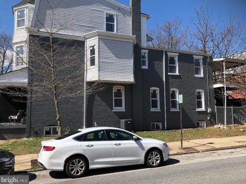 2117 Washington St, Wilmington, DE 19802-4027