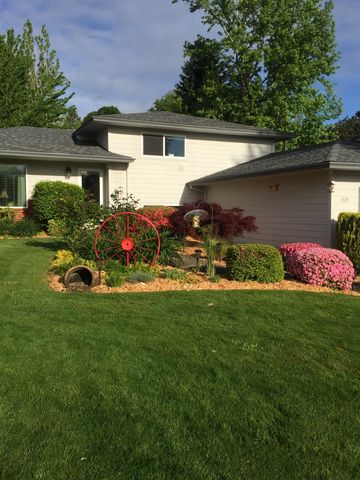 3929 142nd Ave, Portland, OR 97230-3507