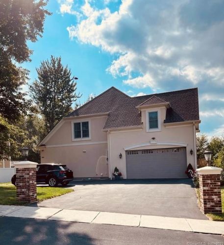 290 Old Orchard Rd, Bristol, CT 06010-9472