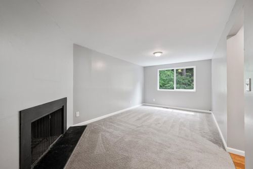 105 Lingay Ct, Glenshaw PA  15116-1035 exterior