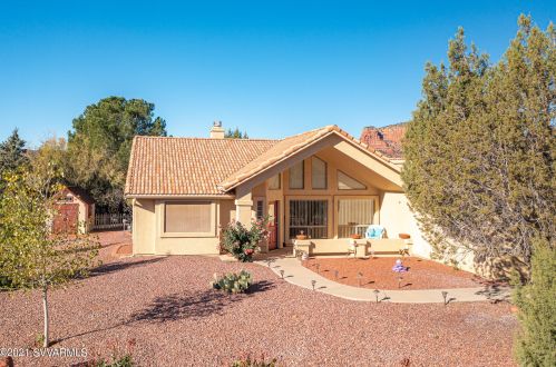 15 Concho Dr, Sedona, AZ 86351-7945