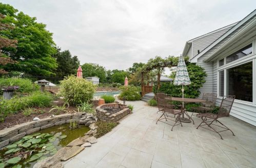 3949 Thomas Dr, Covington KY  41018-2916 exterior