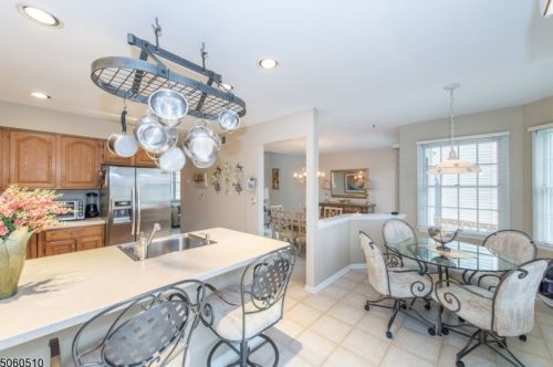 7 Christopher Ct, Lincoln Park NJ  07035-2104 exterior