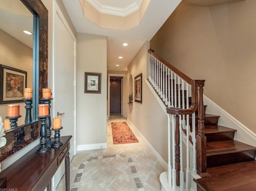518 Avellino Isles Cir, Naples, FL 34119-2379